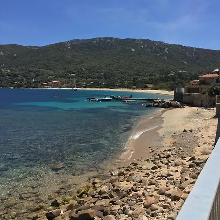 Dans Maisonnette Au Bord De L'eau * Belvedere-Campomoro